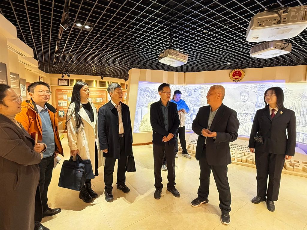 交流學習促提升 培訓賦能強本領(lǐng) | 信陽華信建投集團開展黨建工作交流學習和黨務(wù)工作培訓
